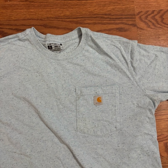 Carhartt shirt - Picture 2 of 3